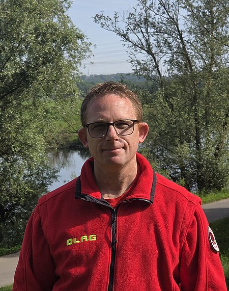 Stellv. Geschäftsführer: Jörg Hofmann